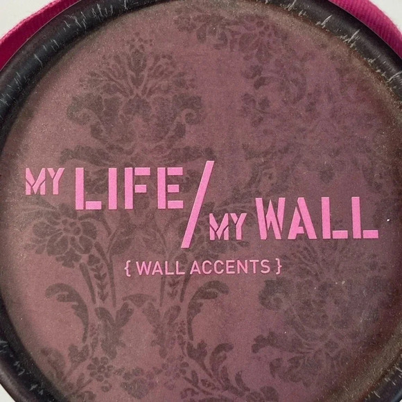My Life/My Wall - Graffiti  Wall Accents – Crowns w/ 54 Rhinestones – BNIB 👑💎 - Picture 2 of 9